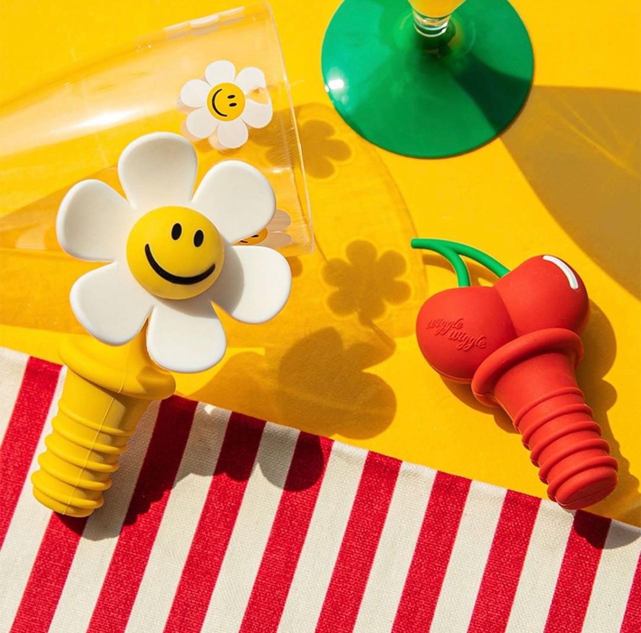 Bottle topper