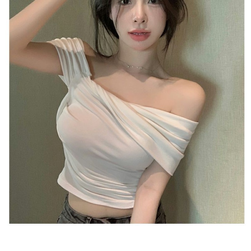 เสื้อครอป เปิดไหล่ เสื้อสไตล์เกาหลี CN2333