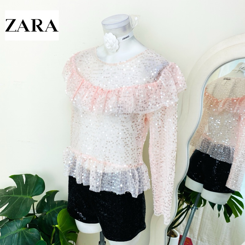 ไซด์ M แบรนด์ Zara แท้ 100%🌸เสื้อ แต่งระบาย ซีทรู ทรงครอป งานเกล็ดวิบวับ สีชมพูอ่อน ใส่ออกงาน ชุดออกงาน ชุดปาร์ตี้(a)