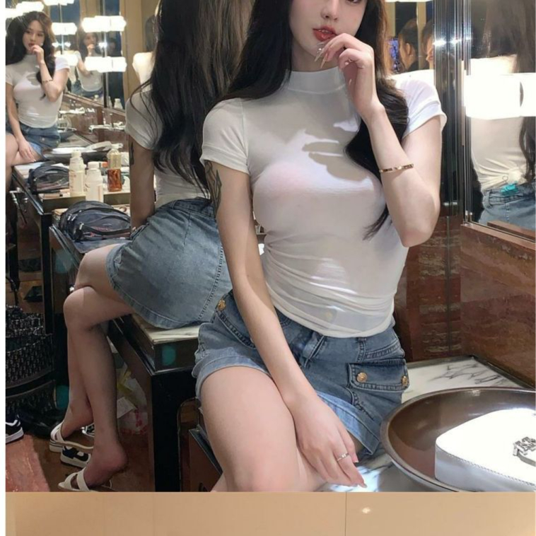 เสื้อยืด คอเต่าพร้อมส่ง CN2359