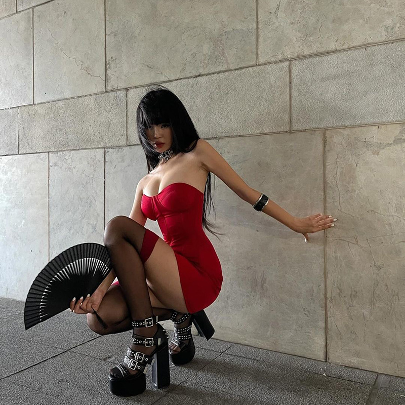 ชุเดรส เกาะอก แดง สายฝอ เซ็กซี่ รหัส CN56134