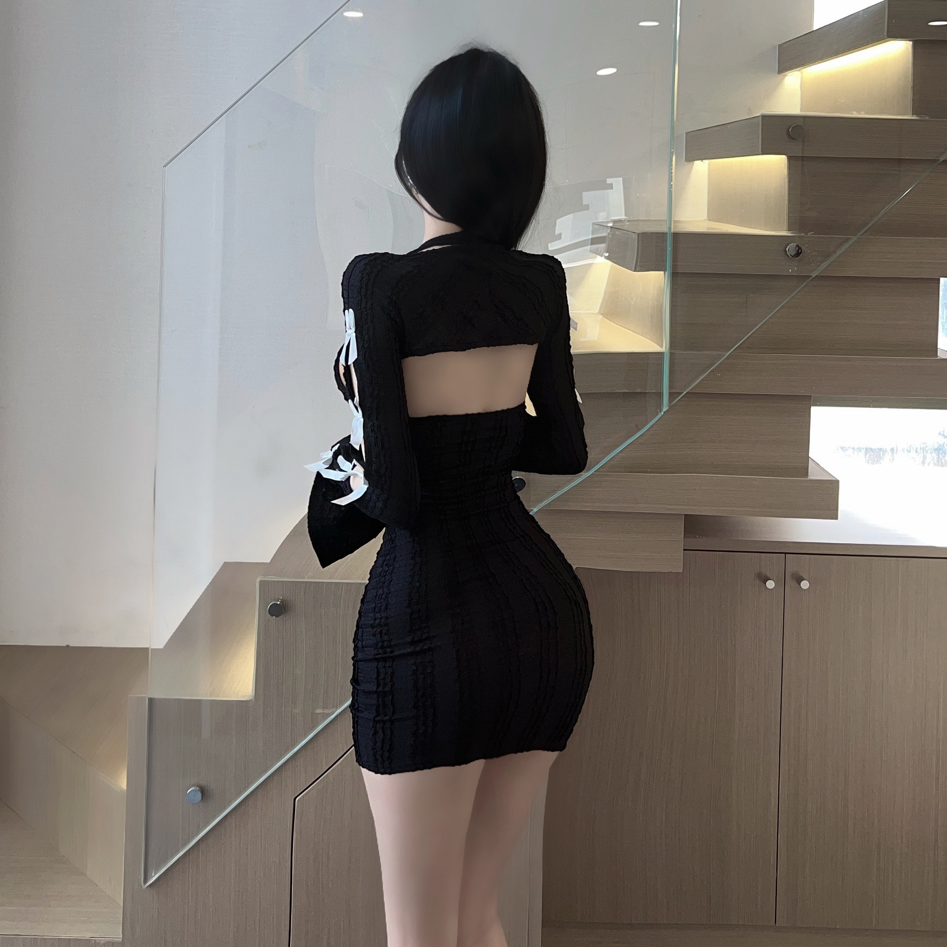 ชุดเดรสเซ็กซี่ สไตล์สายฝอ X6101