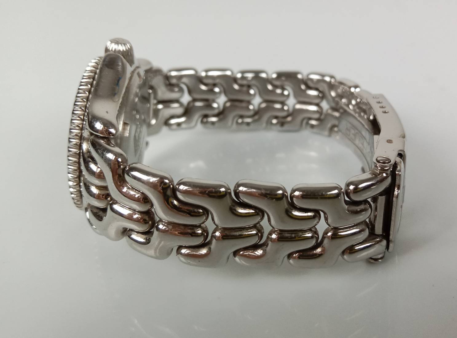 1.TAG HEUER ระบบ Automatic Lady size หน้าปัด 32 mm พร้อมกล่องแท้