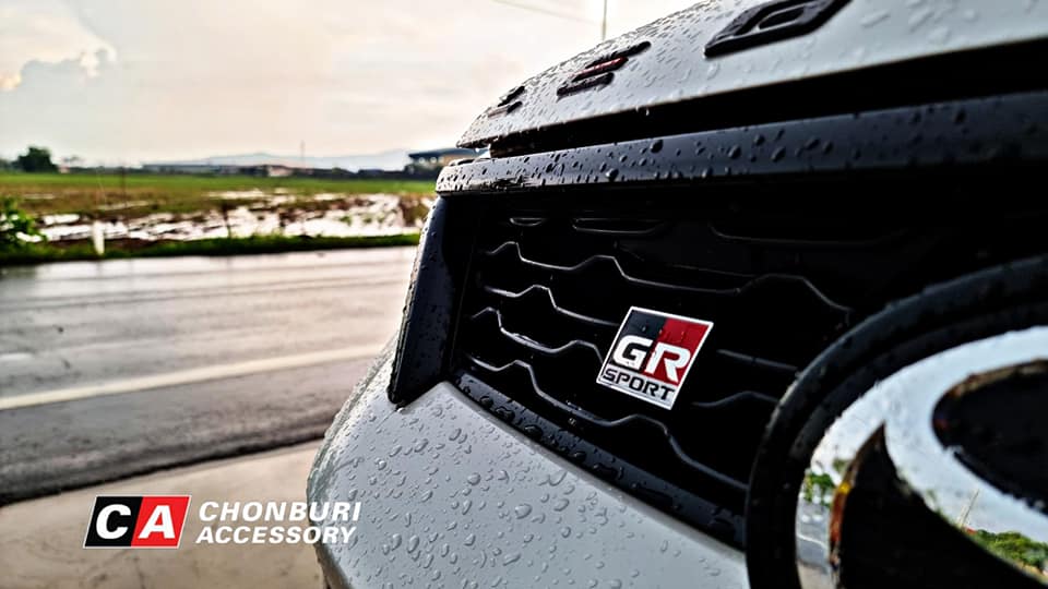 ป้ายโลโก้ GR Sport MADE IN JAPAN โตโยต้า ฟอร์จูนเนอร์