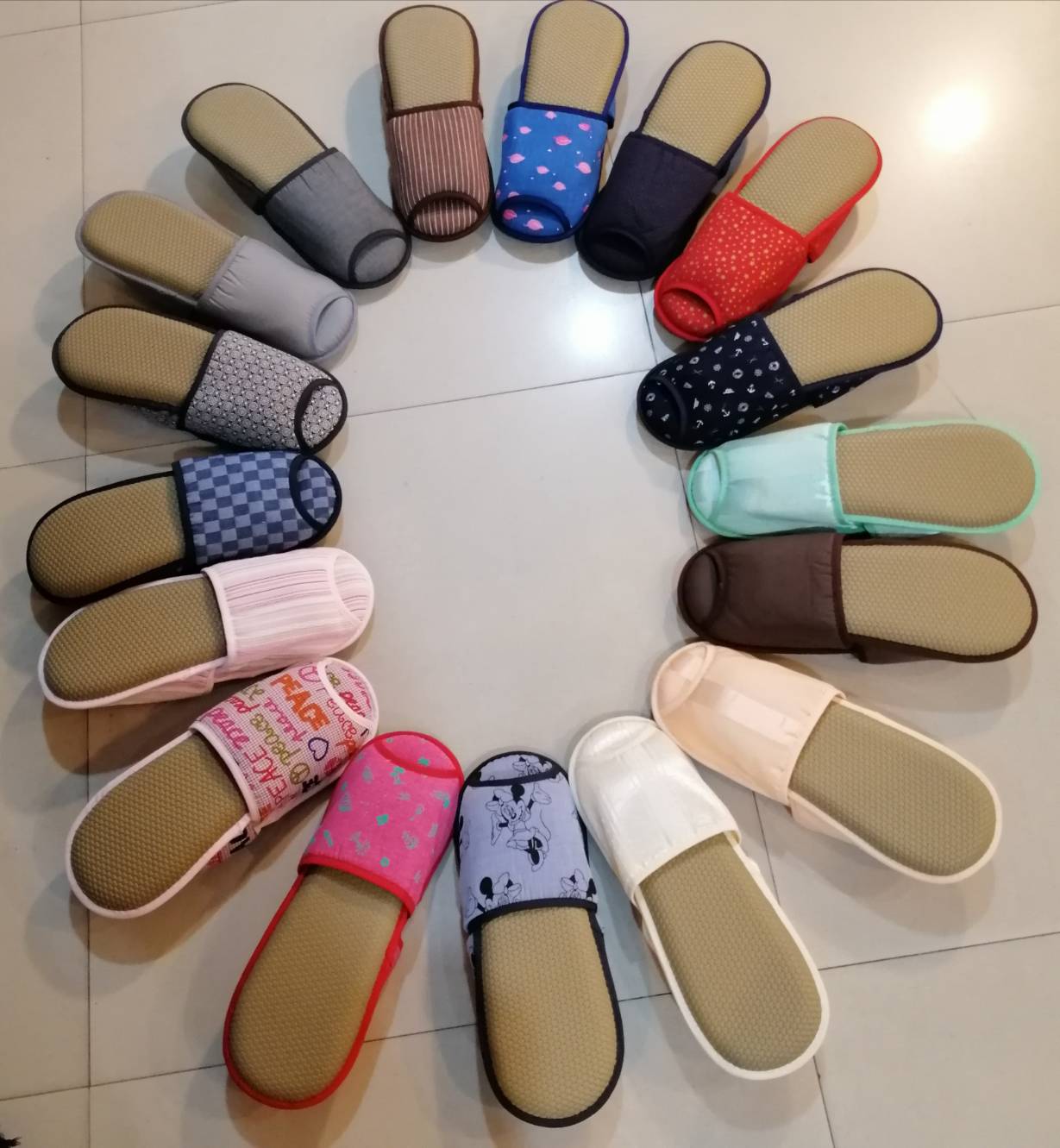 รองเท้าผ้า Slipper