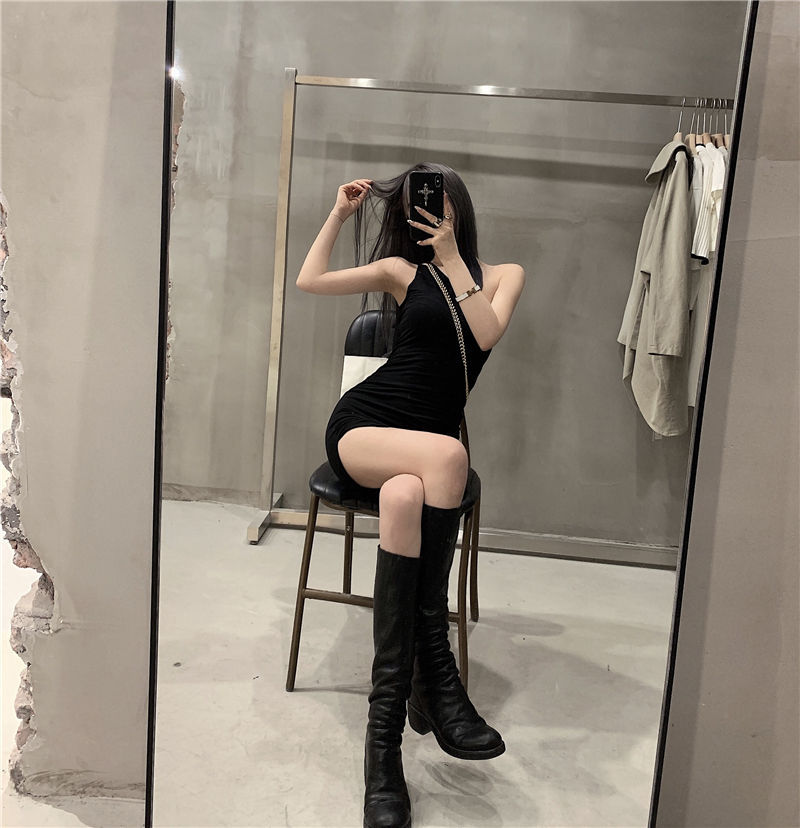 เดรสแขนปาดไหล่ รัดรูปเซ็กซี่ รหัส CN2191