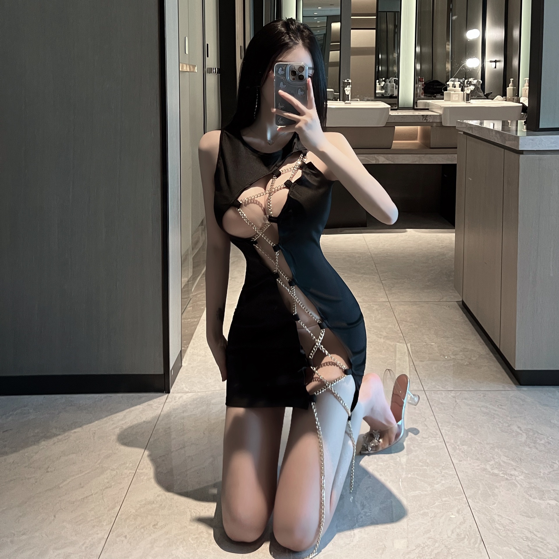 ชุดเดรส สายโซ่ เซ็กซี่ สีดำ X2614-P