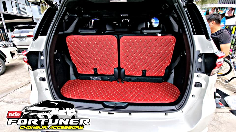 พรมปูพื้นรถยนต์ 6D โตโยต้า ฟอร์จูนเนอร์