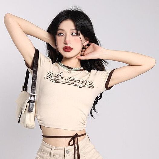 เสื้อครอป แขนสั้น vintage รหัส CN570 พร้อมส่ง