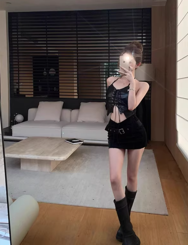 เสื้อสายเดี่ยว หนัง แหวกหน้าอก เซ็กซี่ CN5152 พร้อมส่งในไทย