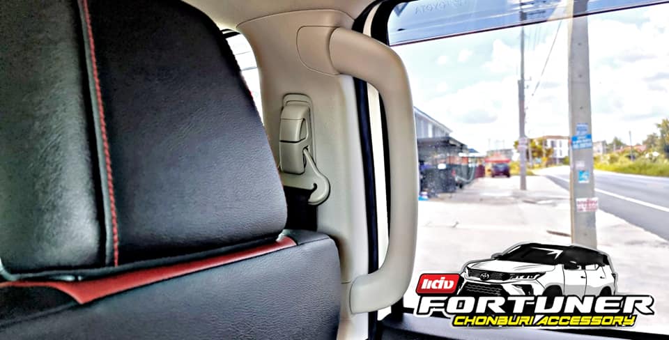 มือจับ มือโหน เสา B สีเทา โตโยต้า ฟอร์จูนเนอร์