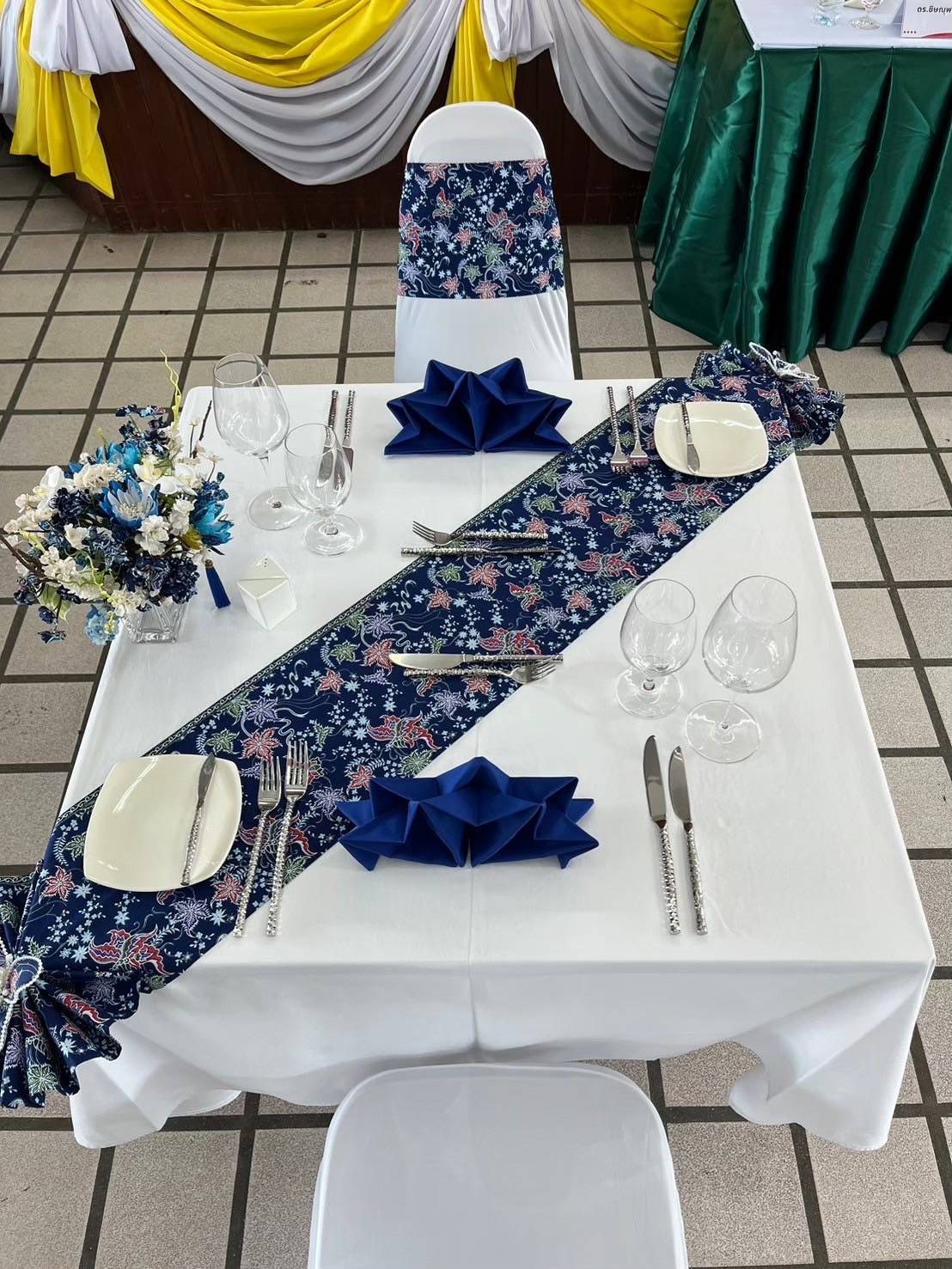 ผ้าเช็ดปาก napkin (Cotton satin 100%) สำหรับบนโต๊ะอาหาร