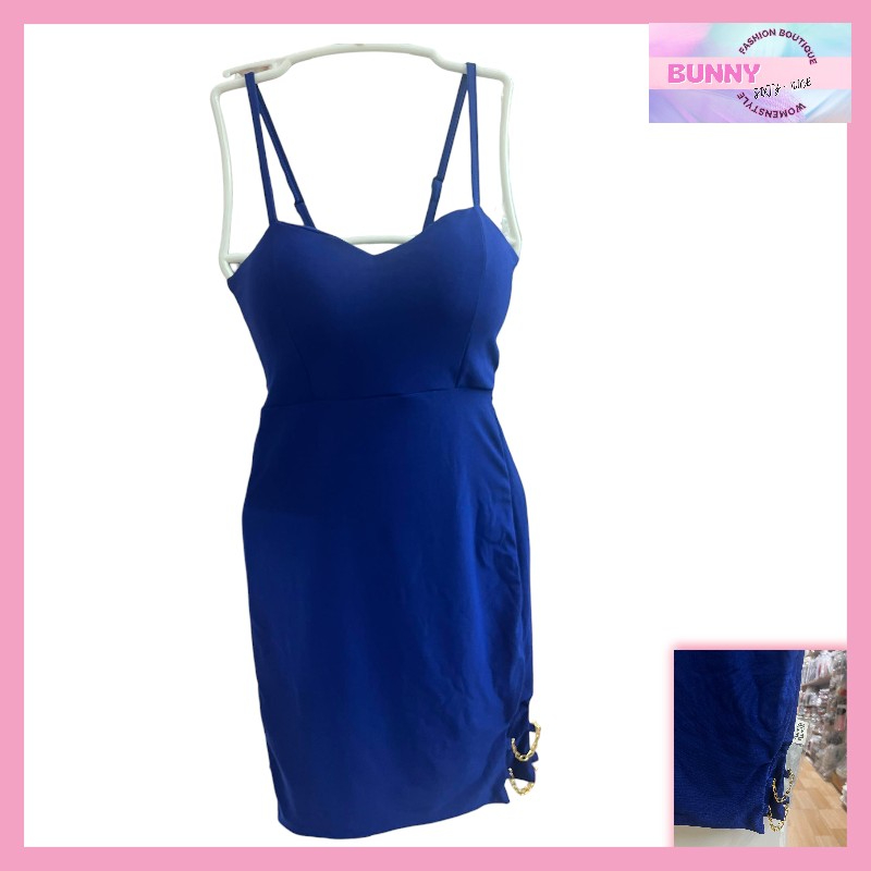 ชุดเดรสใส่เที่ยว ชุดเซ็กซี่ พร้อมส่ง