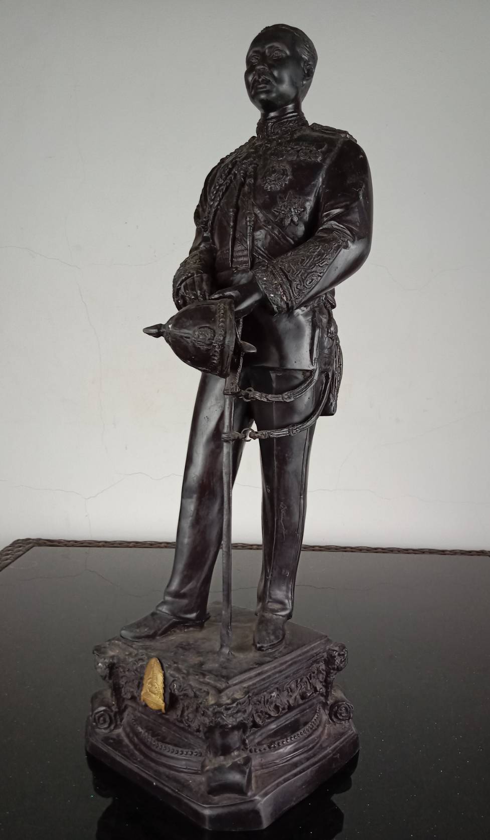 44.พระบรมรูปหล่อในหลวงรัชกาลที่5 พระบาทสมเด็จพระจุลจอมเกล้าเจ้าอยู่หัว