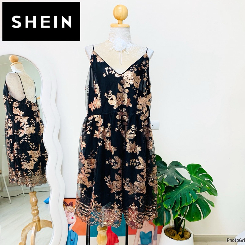 ไซด์ XXL แบรนด์ SHEINแท้ 100%🌸เดรสงานเกล็ดวิบวับ ใส่ออกงาน ซิบหลัง ทรงเข้ารูป เดรสออกงาน ชุดปาร์ตี้(134)