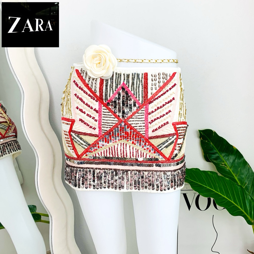 ไซด์ S แบรนด์ ZARA แท้ 100%🌸กระโปรง ปักปล้อง ทั้งชุด เอวสูง งานเกล็ดวิบวับ สีขาว ใส่ออกงาน ชุดออกงาน ปาร์ตี้ ชุดไปเดท