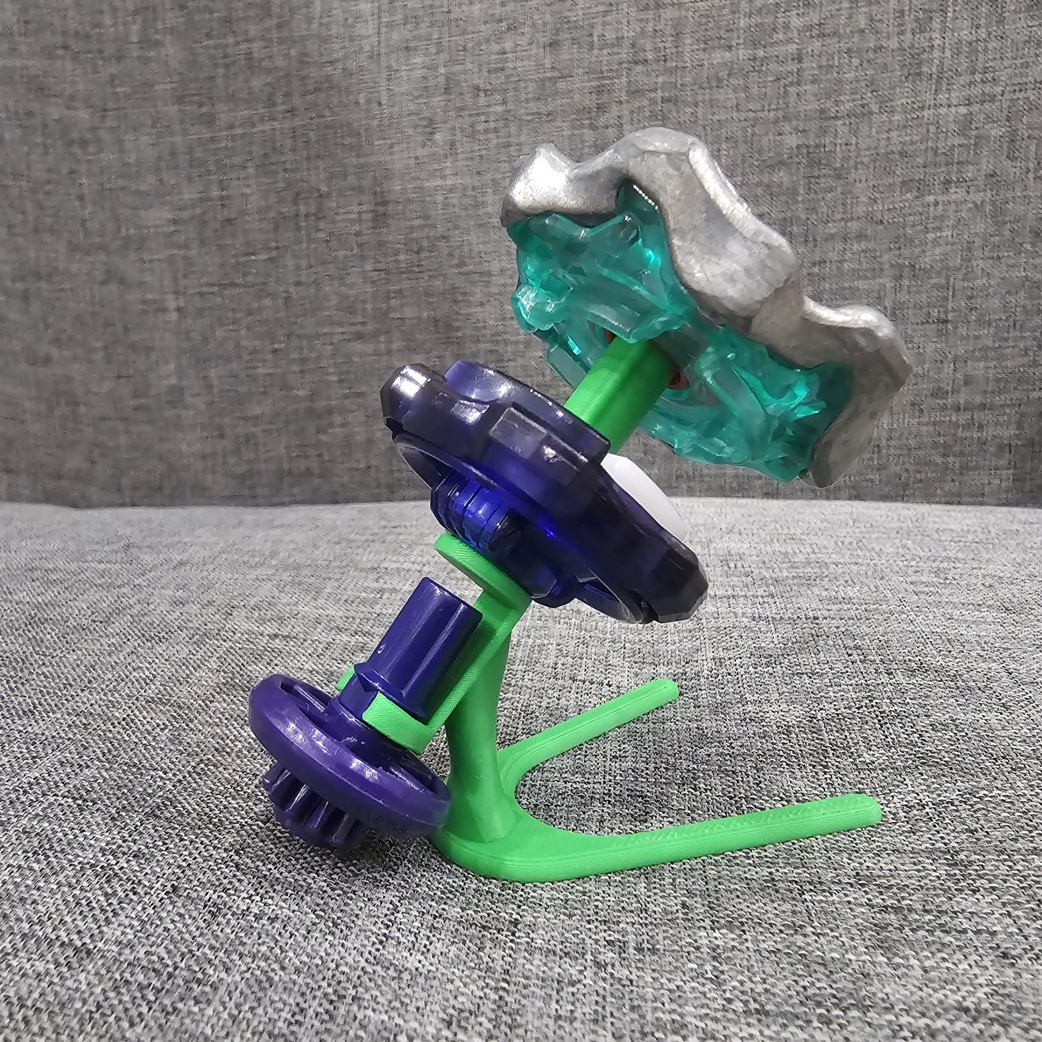 Beyblade Stand Display. แท่นโชว์เบย์เบลด แบบ แยกชิ้นส่วน วัสดุ PLA ปริ้น 3D มีให้เลือกหลายสี