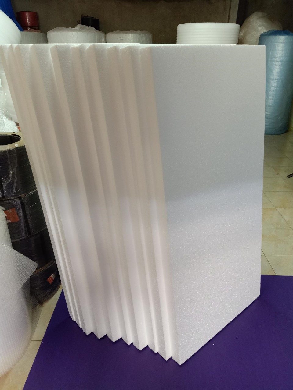 EPS FOAM,อีพีเอสโฟม 0.65 ปอนด์,โฟมแผ่นขนาด 60 x 120 cm หนา 2" ราคา 72 บาท/แผ่น บรรจุ 5 แผ่น/ห่อ