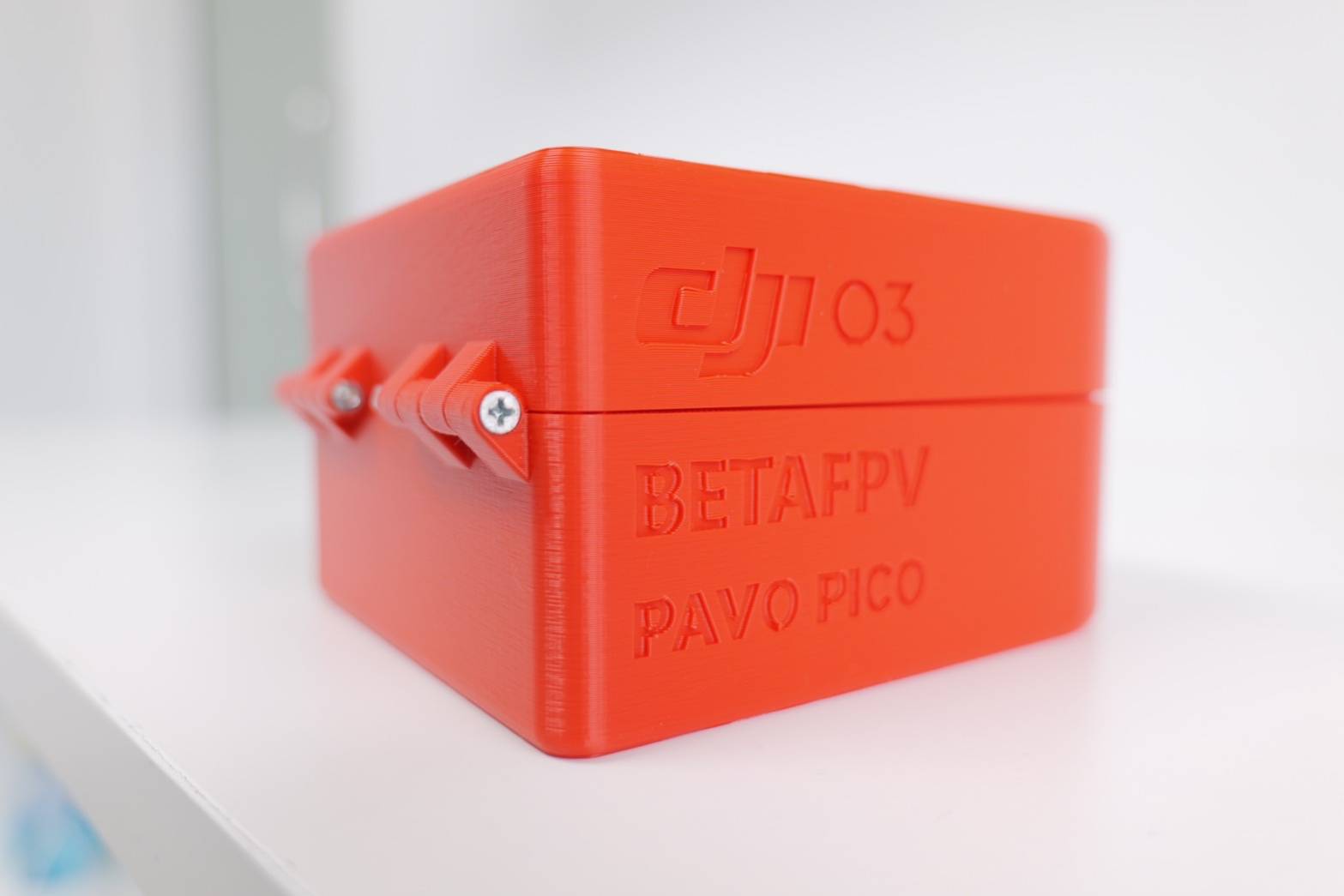 กล่องใส่โดรน PAVO PICO และ ใส่แบต ได้ 6ก้อน เป็นพลาสติก PLA