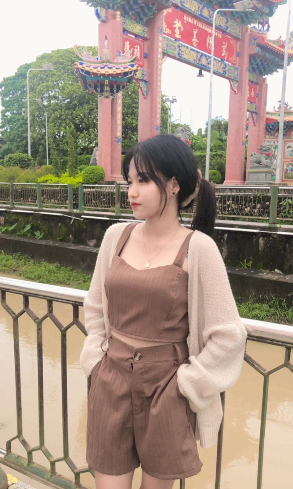 ชิ้นผ้าด๊อบบี้ สายเดี่ยว+กางเกง