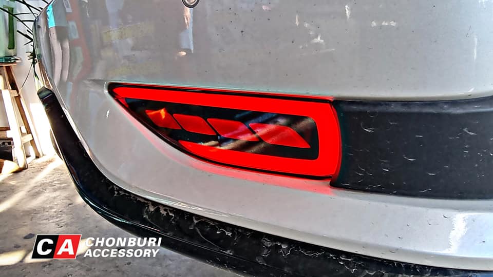 ไฟทับทิมท้าย3สเต๊ป โตโยต้า ฟอร์จูนเนอร์