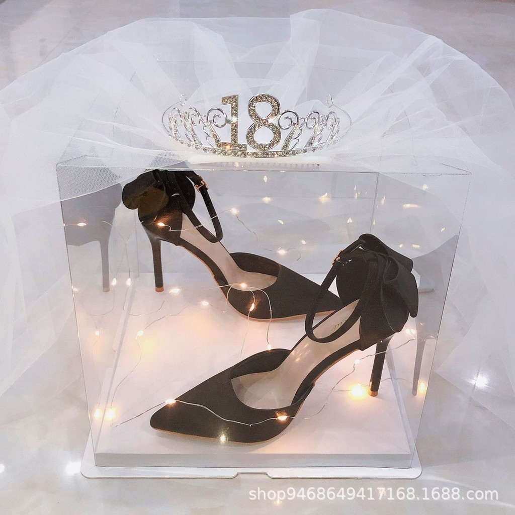 รองเท้าส้นสูง ผ้าเงา ส้นเข็ม แต่งโบว์หลัง สูง 4 นิ้ว SH1688