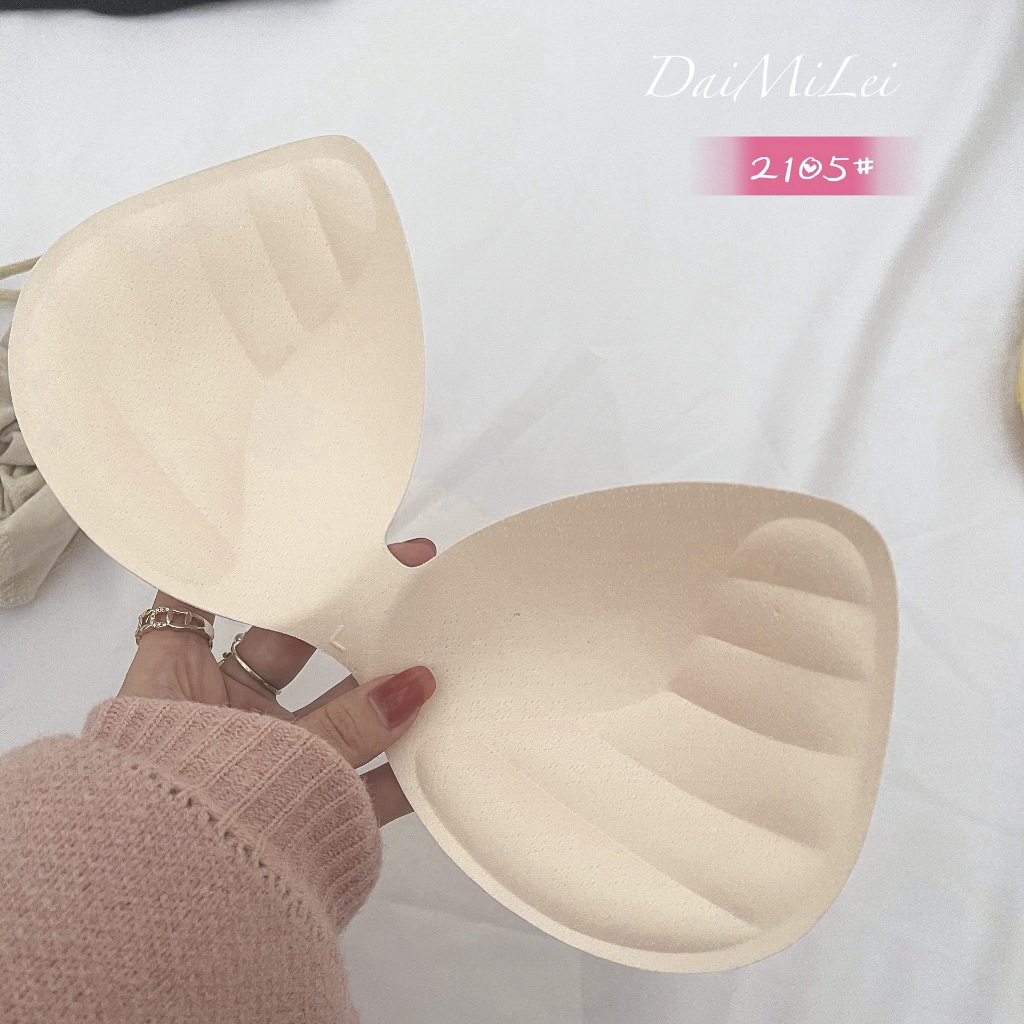 เสื้อครอปสายเดี่ยว เสริมฟองน้ำ มีสีดำ สีขาว สินค้าพร้อมส่ง BB15