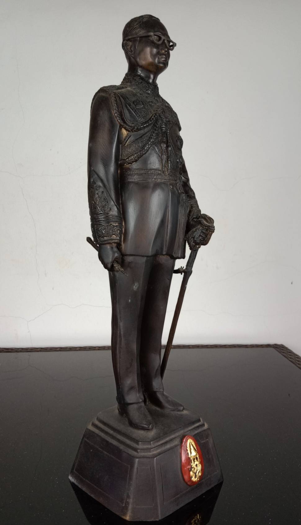 36.พระบรมรูปหล่อโลหะในหลวงรัชกาลที่9 พระบาทสมเด็จพระปรมินทรมหาภูมิพลอดุลยเดช(รมดำ)