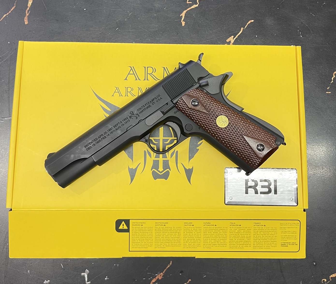 R31 : Colt M1911A1 ดำ - ARMY Armament