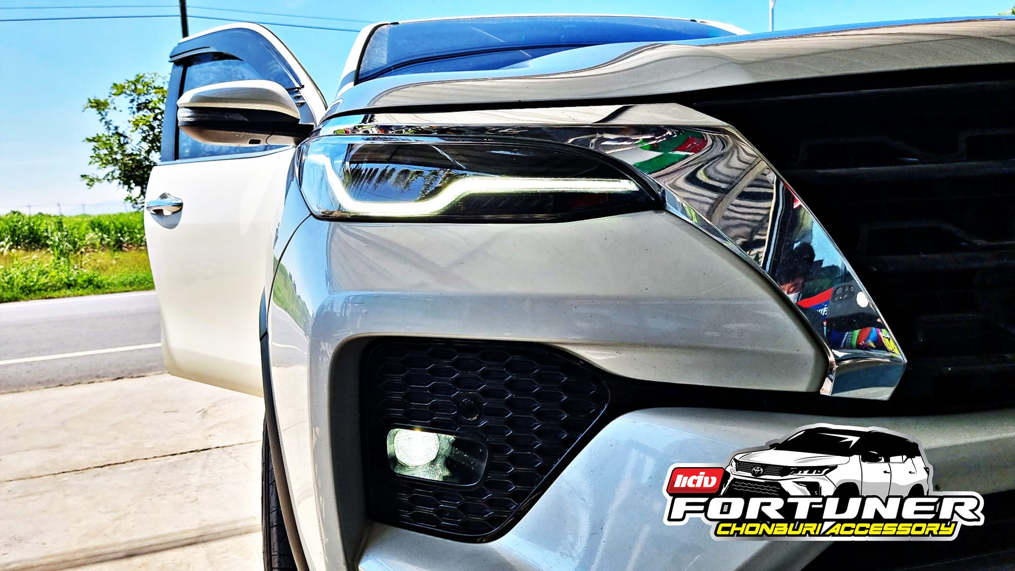 ชุดอัพเกรดไฟเดย์ไลท์ โตโยต้า ฟอร์จูนเนอร์ สำหรับ #Legender #GRsport #MC