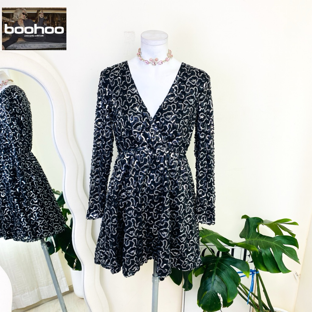 ไซด์ M มือ1 แบรนด์ boohoo แท้ 100%🌸เดรส คอวี ซีควินท์ งานเกล็ดวิบวับ สีดำ ใส่ออกงาน ทรงเข้ารูป เดรสออกงาน ชุดปาร์ตี้