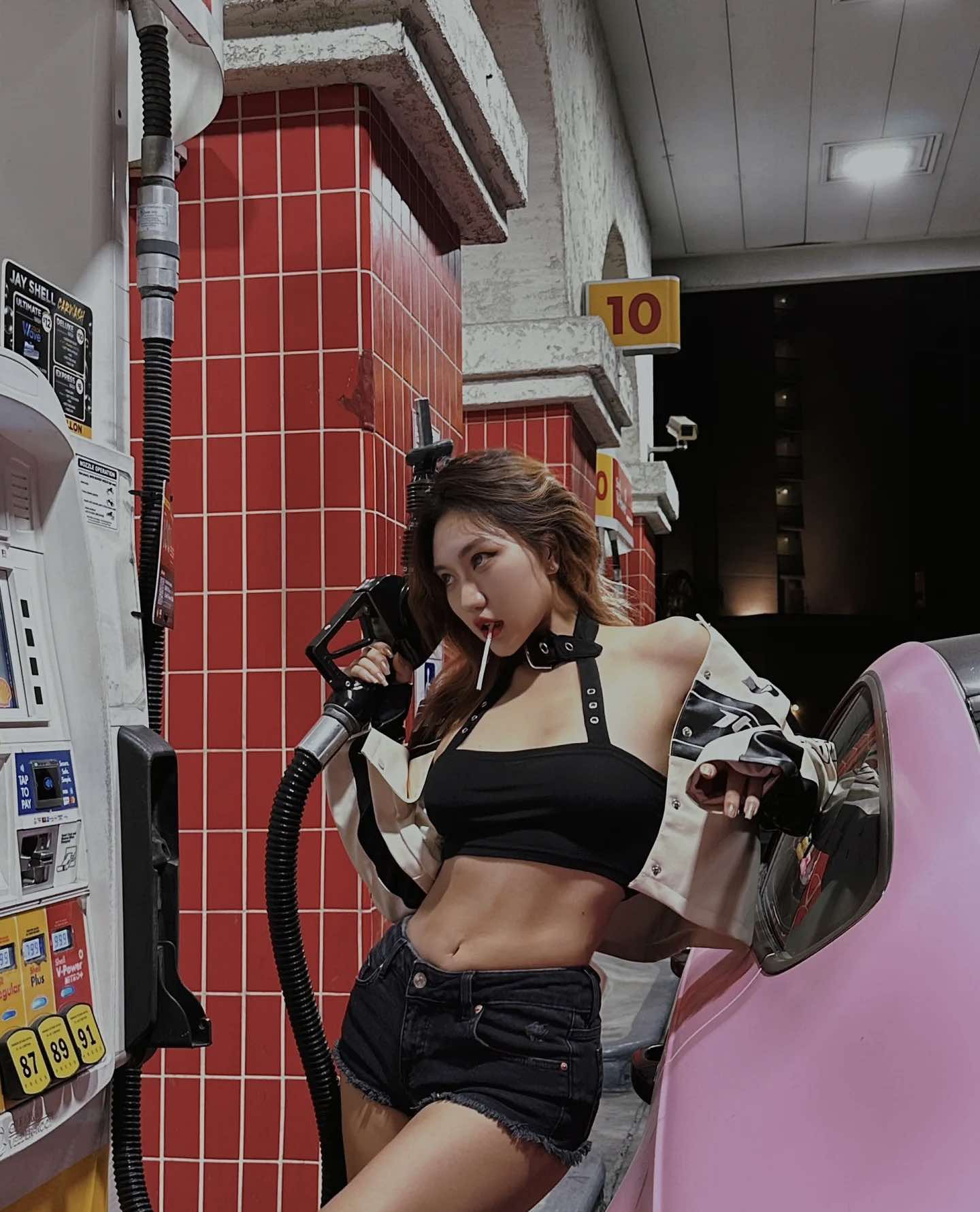 เสื้อครอป สายเดี่ยว เซ็กซี่ CN5137 พร้อมส่งในไทย