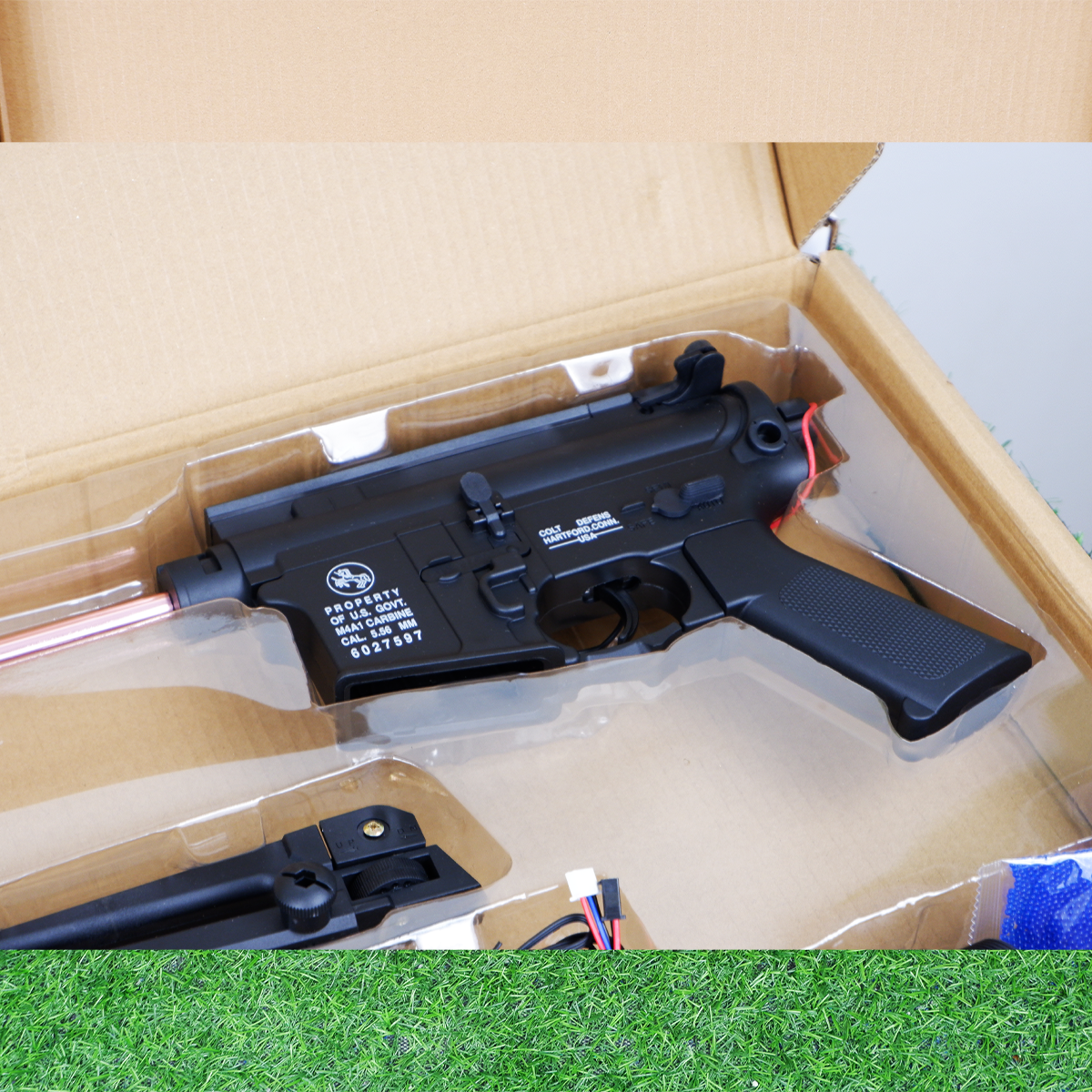 (33A1)M16A1 สีดำล้วน แรง 210FPS+ ปืนเจลไฟฟ้า ของเล่น ยิงรัวได้เท่านั้น