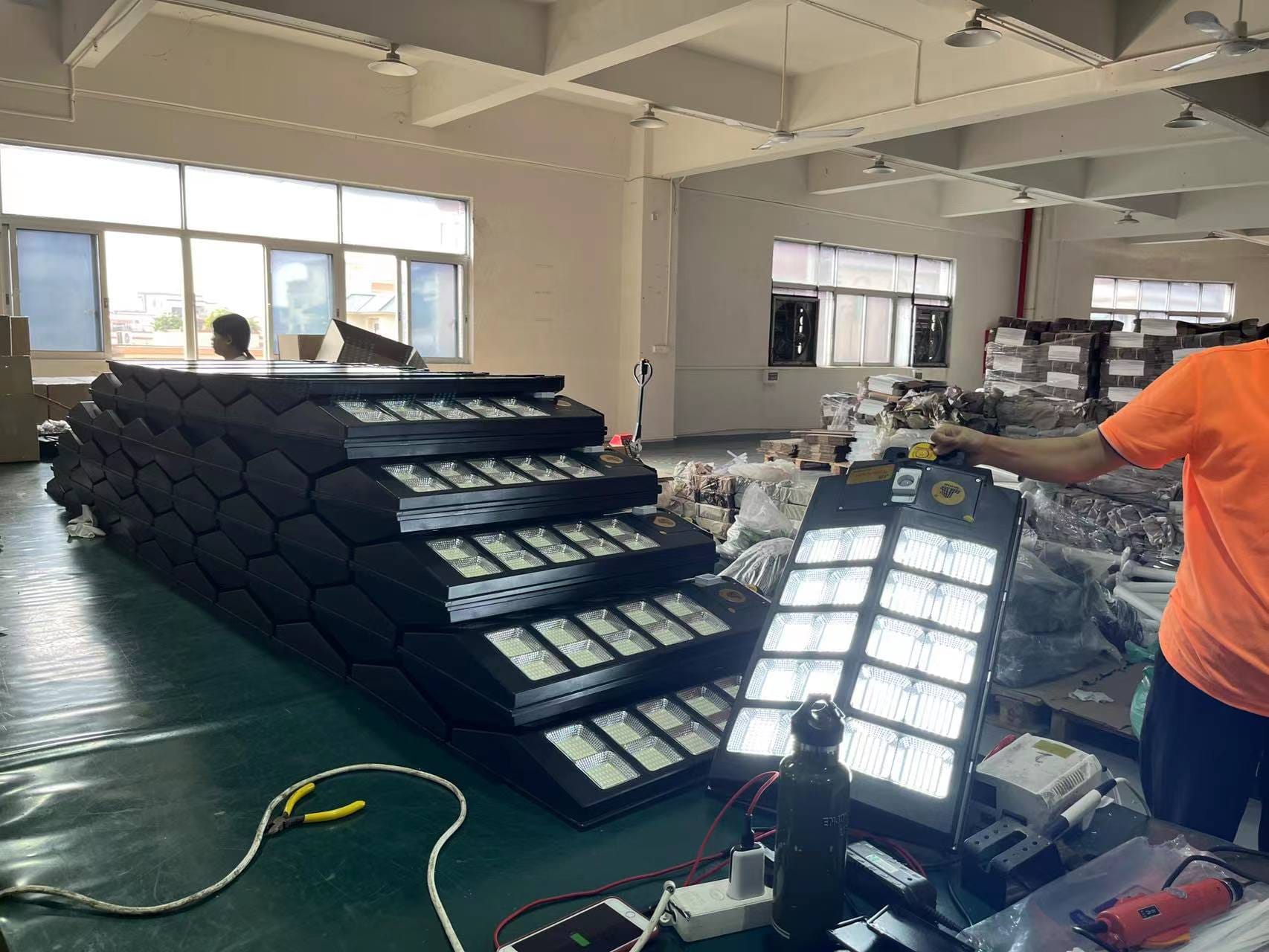 โคมไฟถนนพลังงานแสงอาทิตย์ SMD5730 1600วัตต์