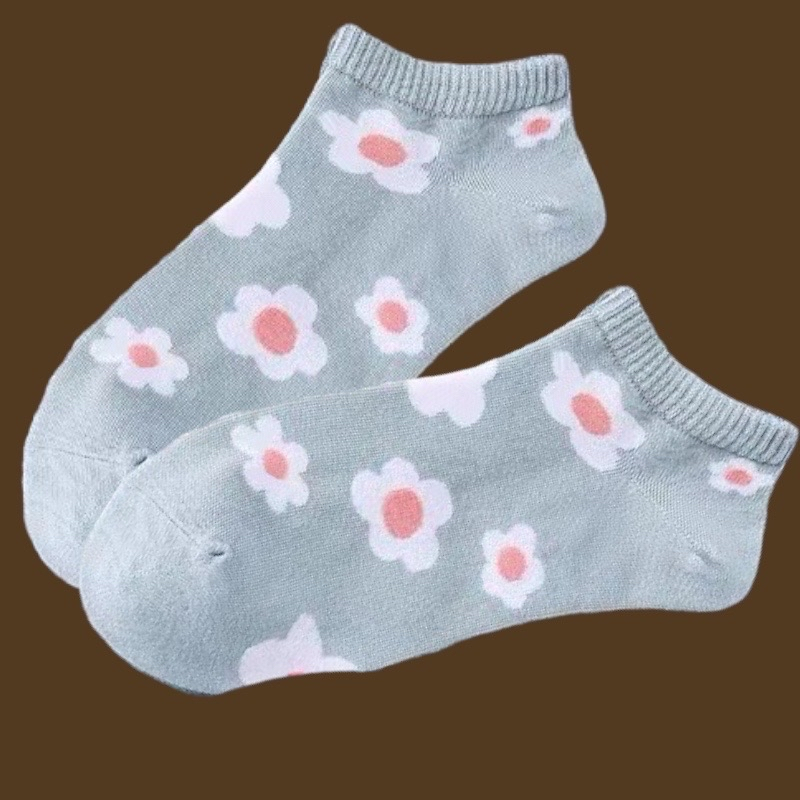 ถุงเท้าข้อสั้น ลายน่ารักๆ 1 คู่ ถุงเท้าแฟชั่น ผู้หญิงผู้ชายใส่ได้ ผ้านิ่มใส่สบาย