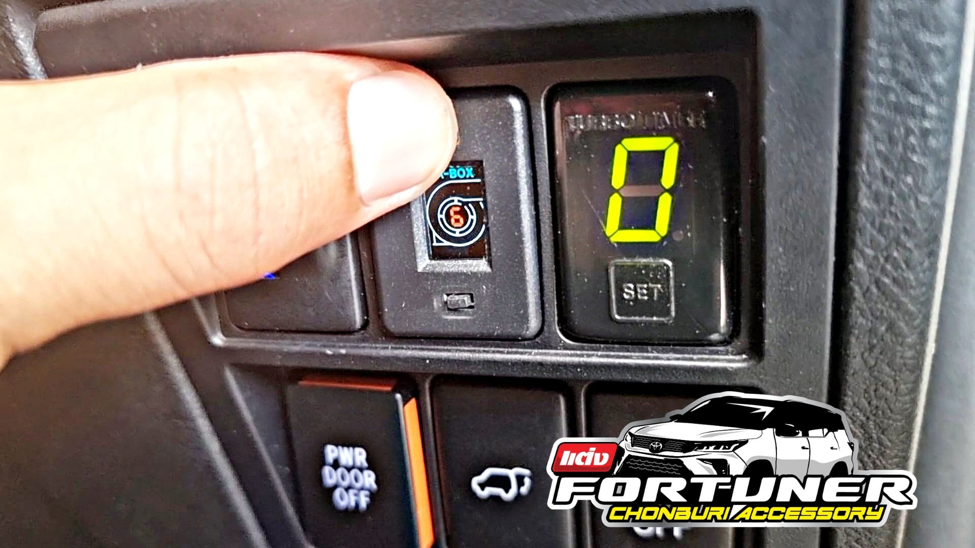 กล่องคันเร่งไฟฟ้า A-Box GRsport Legender โตโยต้า ฟอร์จูนเนอร์