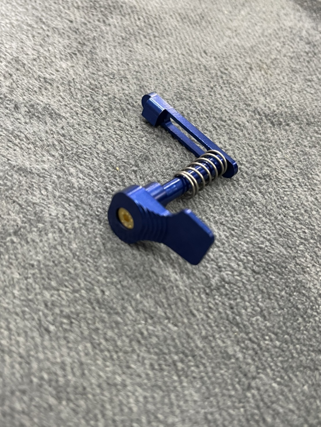 ปลดแม็กแต่ง CNC