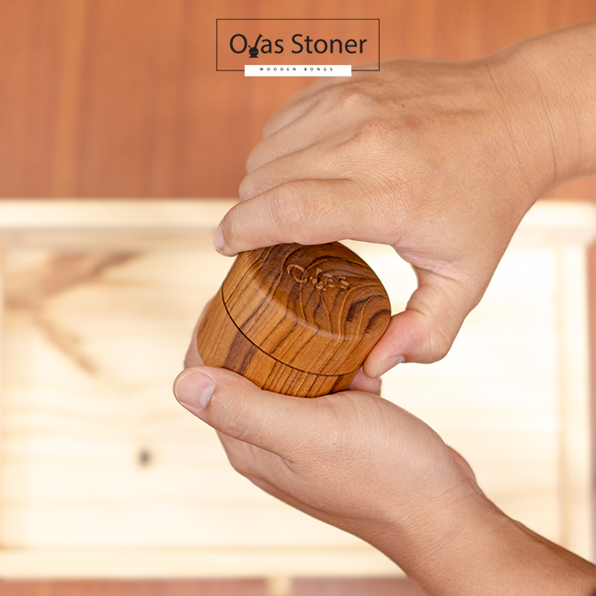 ที่บดสมุนไพร Ojas Grinder -Teak Herb Grinder - ไม่มีค่าจัดส่งเพิ่ม