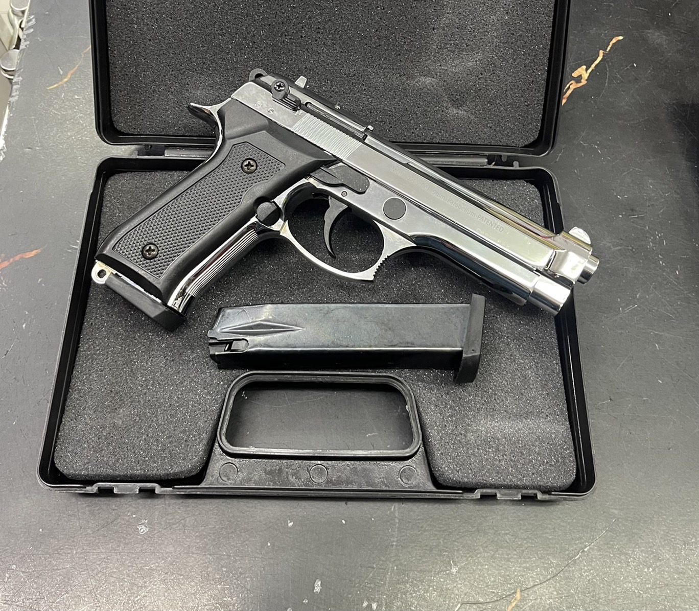 แบลงค์กัน BLOW F92 AUTO BERETTA สีเงินเงา 9mm. P.A.K. 2 แม็กกาซีน