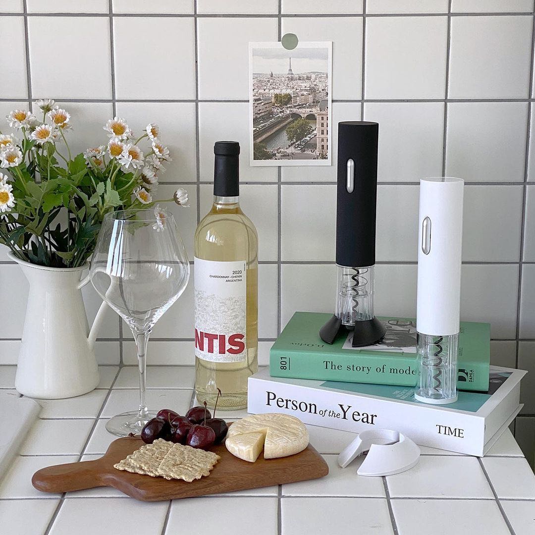 Automatic Wine Opener
