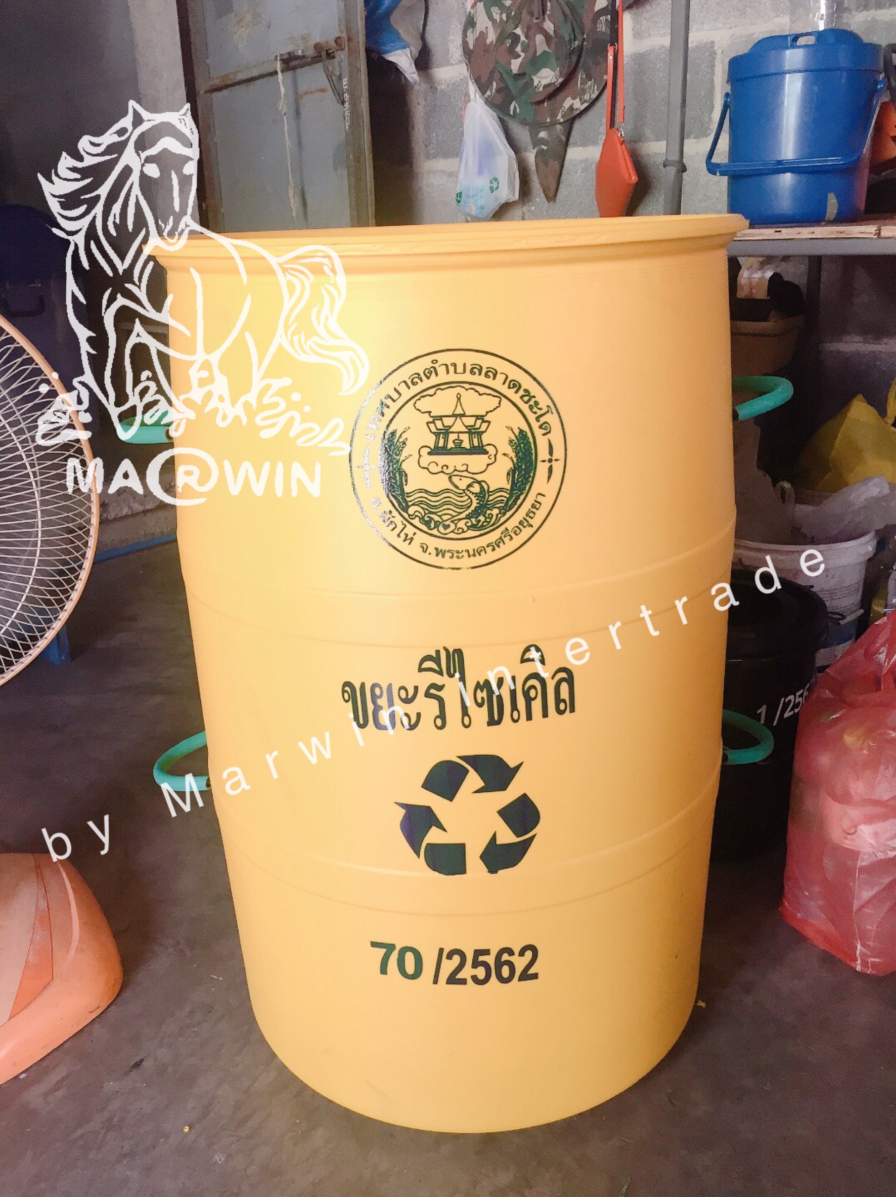 ถังขยะทรงกระบอกขนาความจุ 200 ลิตร เปิดปาก