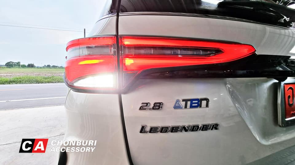 ไฟถอย LED Philips(ฟิลลิปส์) โตโยต้า ฟอร์จูนเนอร์