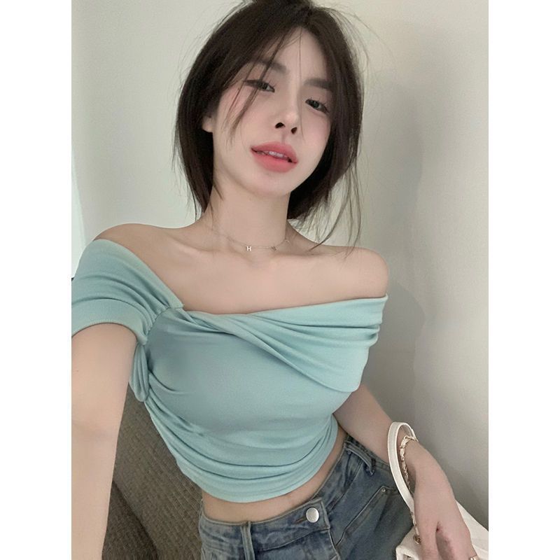 เสื้อครอป เปิดไหล่ เสื้อสไตล์เกาหลี CN2333