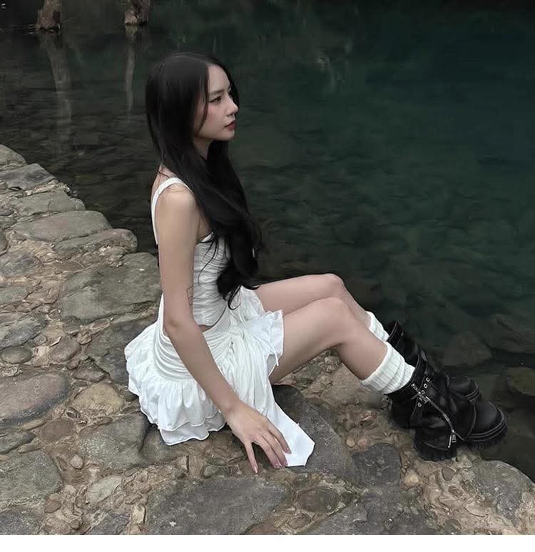 ชุดเซท เสื้อ+กระโปรง สีขาว สไตล์ฤดูร้อน รหัส Set65207 พร้อมส่ง