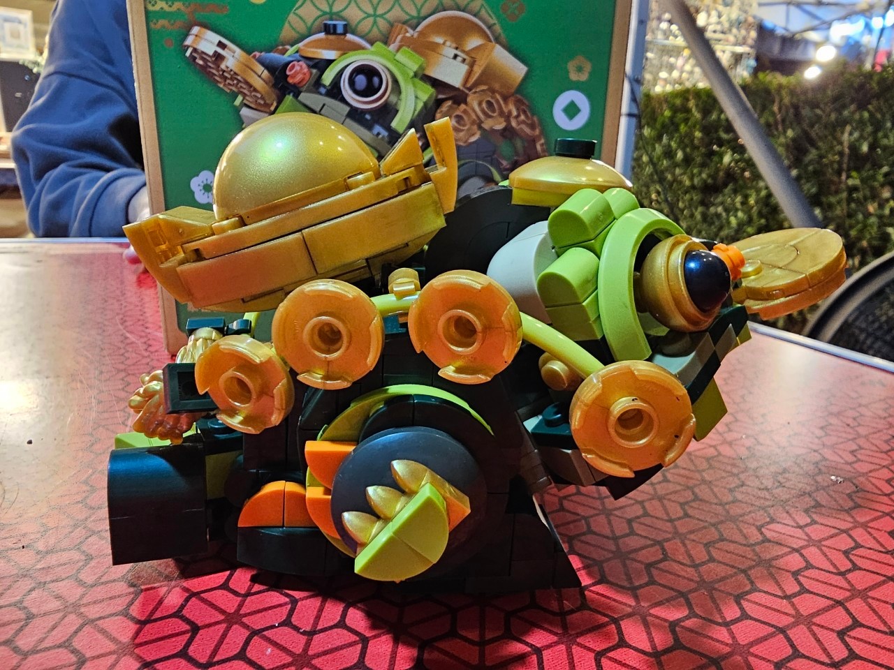 ตัวต่อกบนำโชค