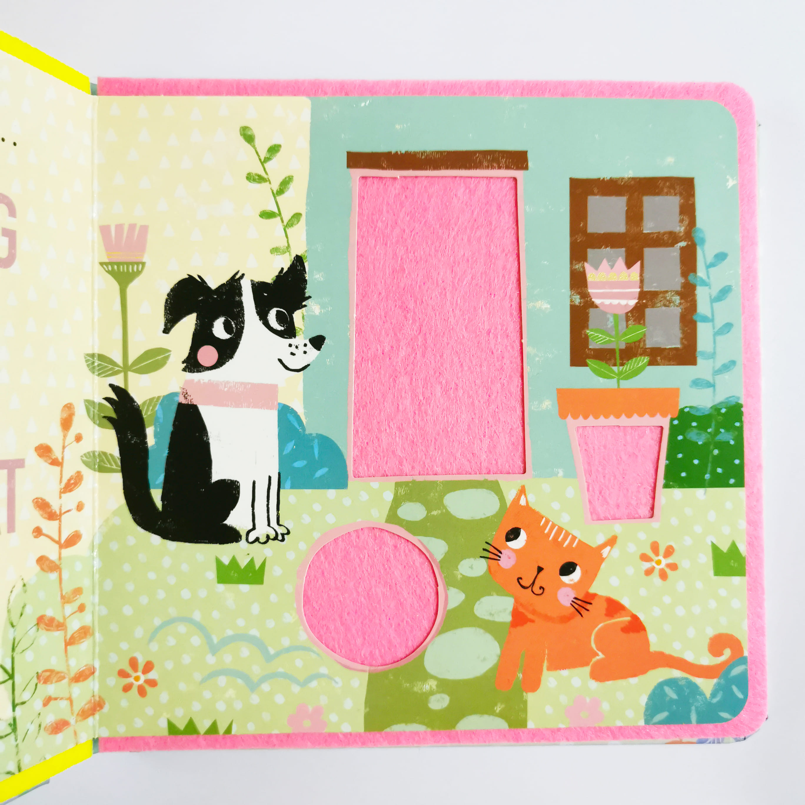 First Words in the Garden (Felt Friends)