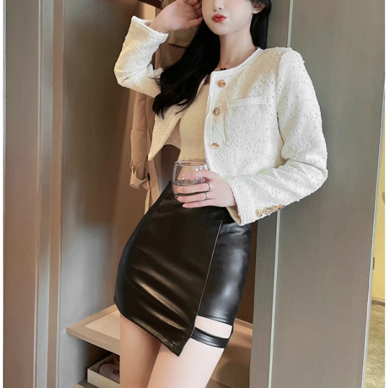 กระโปรงหนัง แต่งดีเทลขาเซ็กซี่ JB7100 พร้อมส่งในไทย