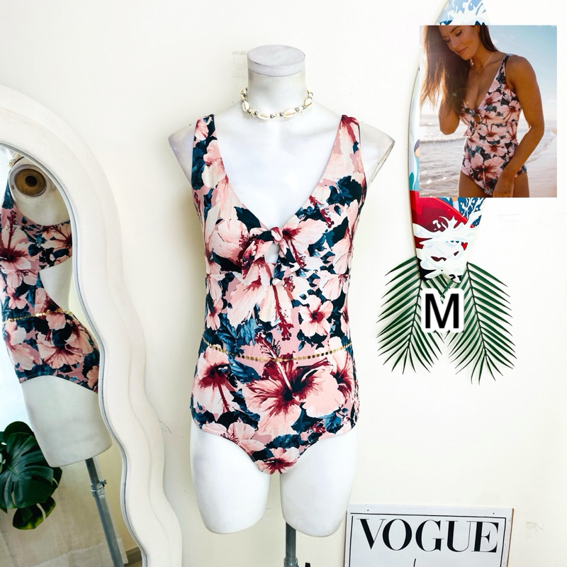 ไซด์ M แบรนด์ GG แท้ 100%🌸วันพีช ชุดว่ายน้ำ โชว์หลัง One-piece ทะเล ชายหาด ลายดอกไม้ Beach summer ชุดปาร์ตี้
