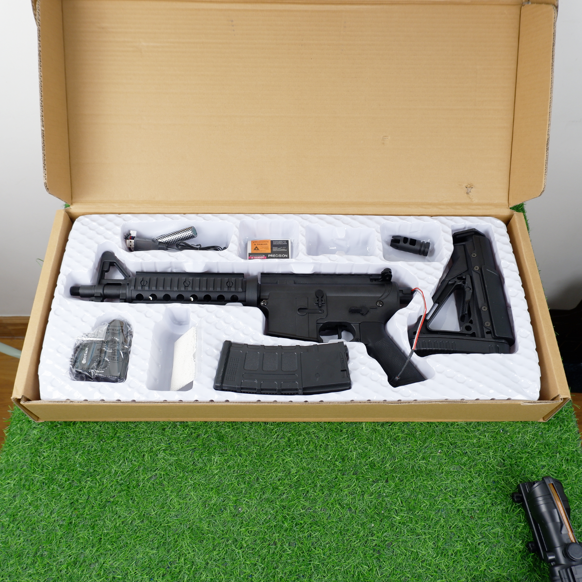 (44)M4A1 สีดำล้วน แรง 240FPS+ ปืนเจลไฟฟ้า ของเล่น ยิงรัวได้ ยิงSEMI(ทีละนัด)ได้