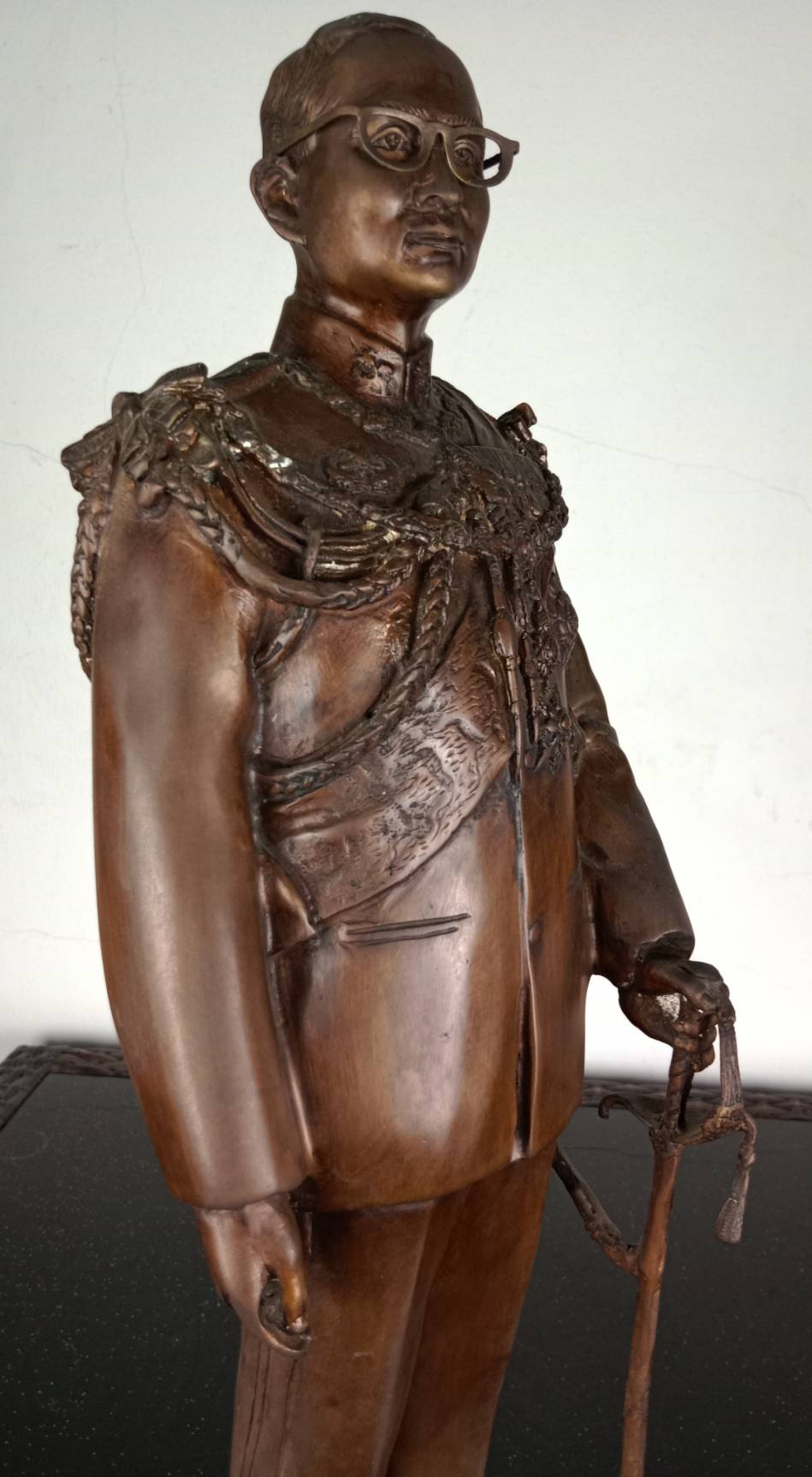 42.พระบรมรูปหล่อในหลวงรัชกาลที่9 พระบาทสมเด็จพระปรมินทรมหาภูมิพลอดุลยเดช